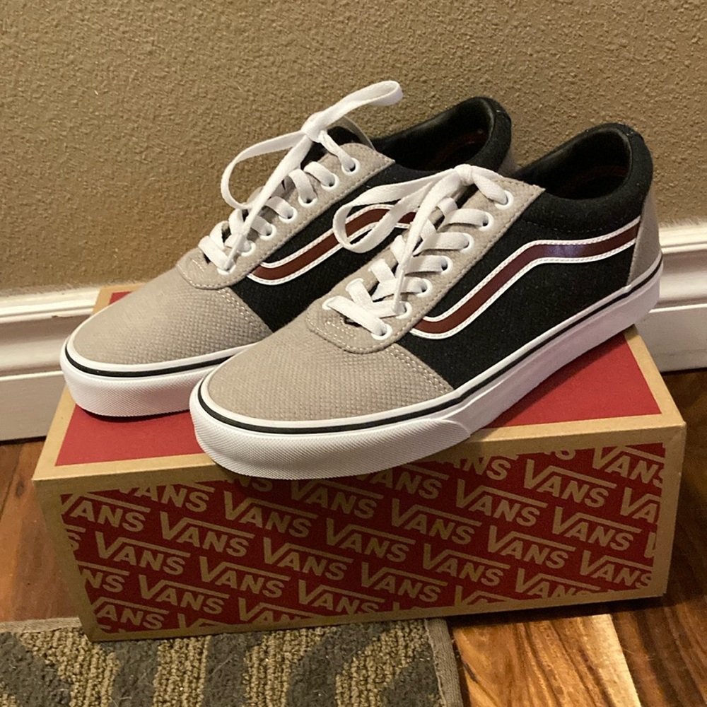 Vans Ward Canvas Skate Shoes Mens Size 8 Womens 9.5 NWT & Box Gray, Black, White
